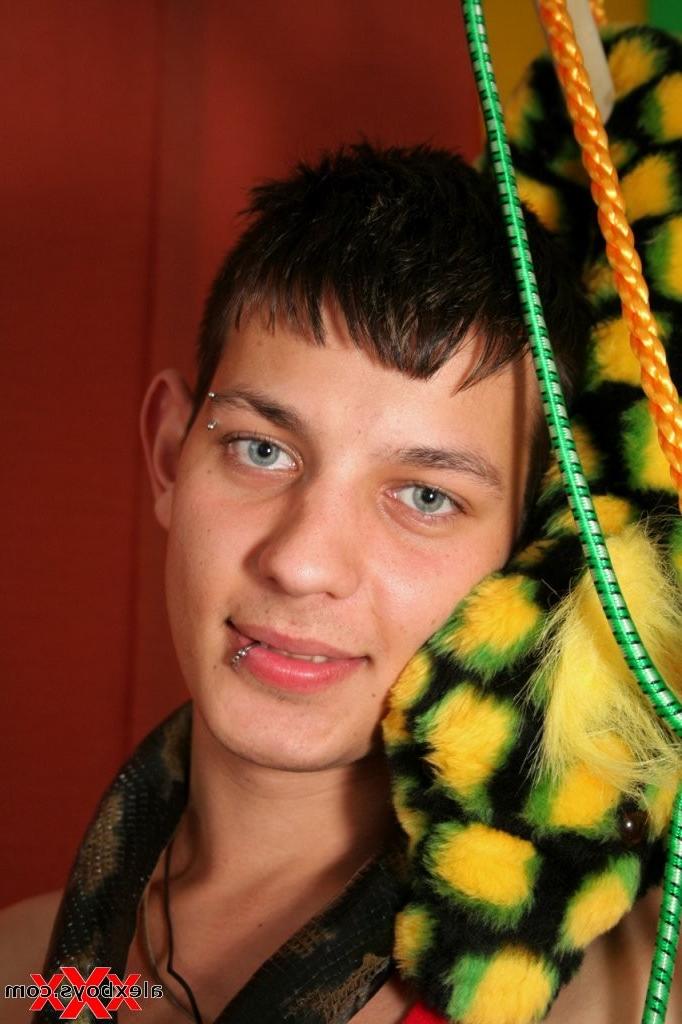 12P Hot gorgeous playful Gay Twink