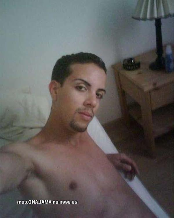 15P Collection of hot photos of sexy studs 