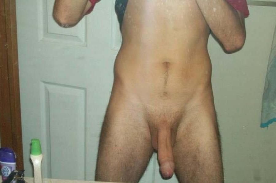 15P Picture set of boyfriends playing with their shafts 