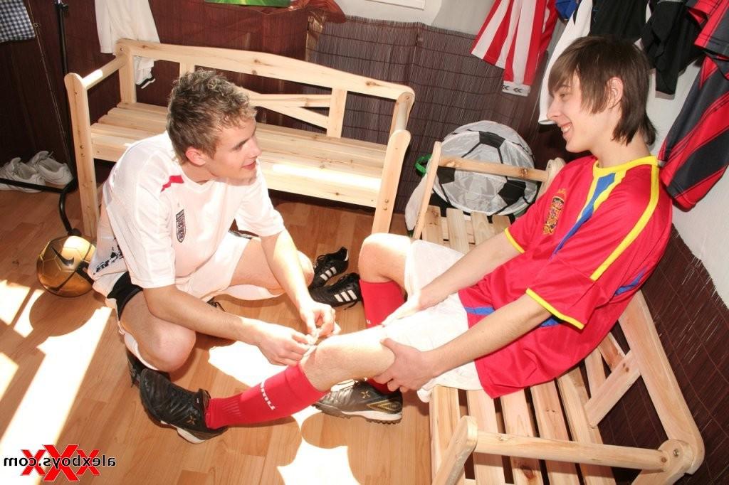 12P Cute smiling Teen Boy with huge cock