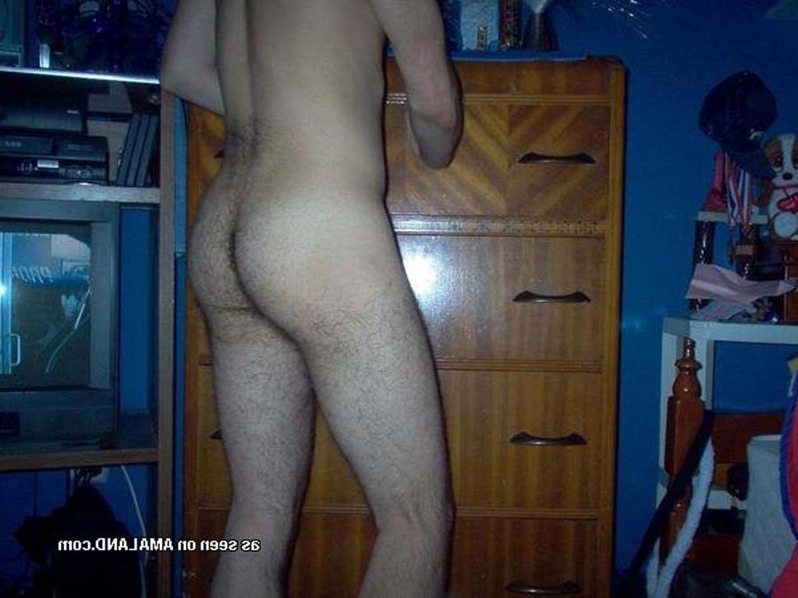 15P Photo booth of amateur studs displaying their cocks