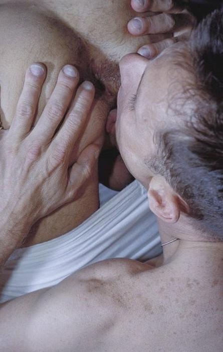 20P Two hot mature muscle dudes enjoy sucking and rimming delight