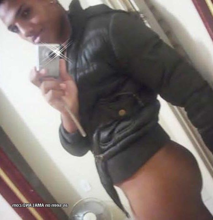15P Mexican twink taking a pic of his dick in the mirror