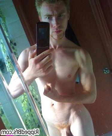 10P Hunk dude is topless showcasing his big upper body