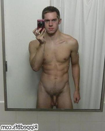 10P Hunk dude is topless showcasing his big upper body