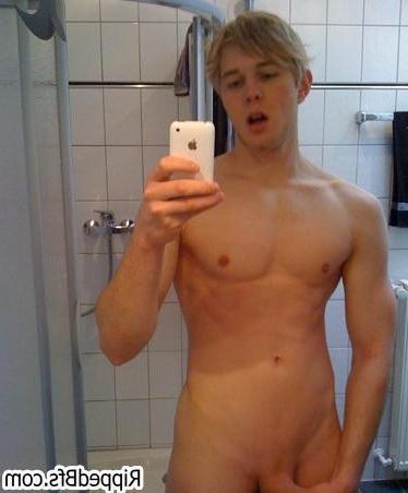 10P Hunk dude is topless showcasing his big upper body