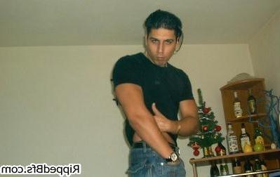 10P Dude gets topless showing off his muscles and six pack abs
