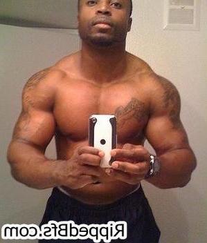 10P Topless guy is in the gym flexing up hard his muscles