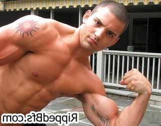 10P Hunk dude wearing only his boxers showing up his muscles