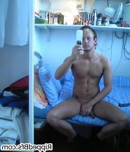 10P Guys teases on camera with their mascular body and big cock