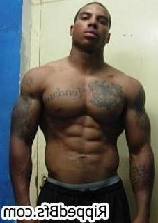 10P Mixed photos of hot and young muscular guys showing off