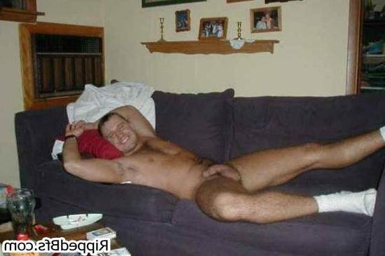 10P Good looking guys enjoy self shooting themselves naked