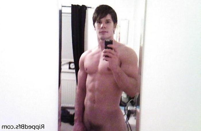 10P Variety of stunning bfs proudly expose their bodies on cam