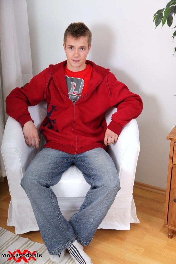 12P Sweet innocent smiling Teen Boy