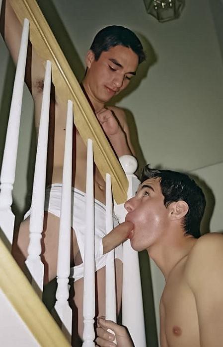 20P Two latin twinks enjoy mutual sucking and rimming on the stairs