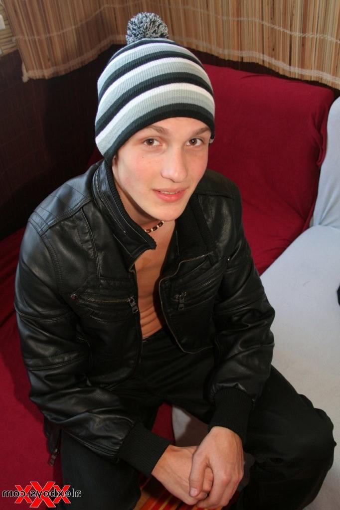12P Hot sweet and slim amateur Teen Boy dude