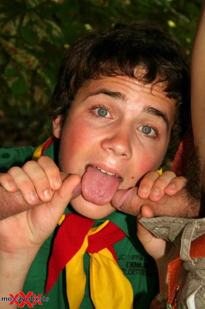 12P Threesome Boy Scouts outdoor fucking