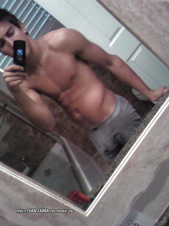 16P Horny hunk exposing his cock on cam
