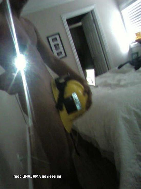 16P Horny hunk exposing his cock on cam