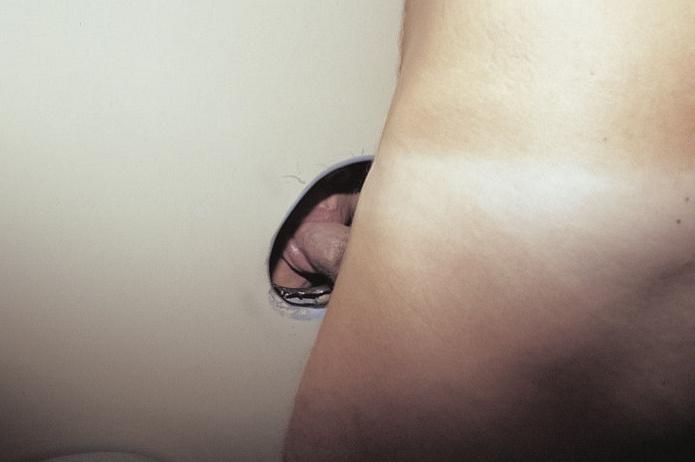 20P Smooth muscles sucking and rimming and cumming in the john