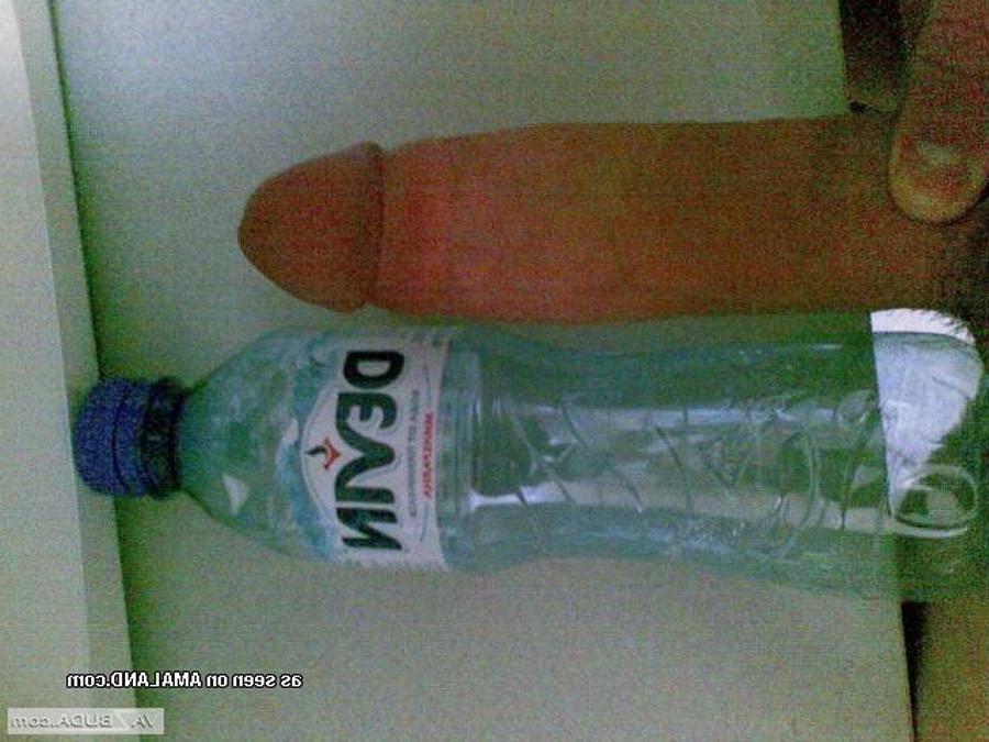 13P Horny hunk showing off his big dick