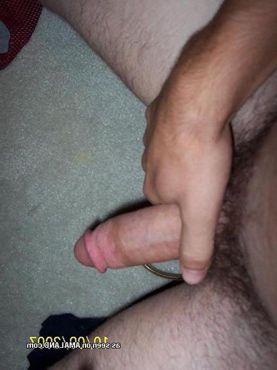 15P Horny guitarist whipping his dick out