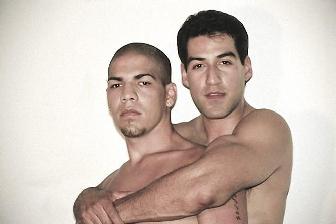 20P Latino muscle dudes blow and rimjob and screwing in a garage