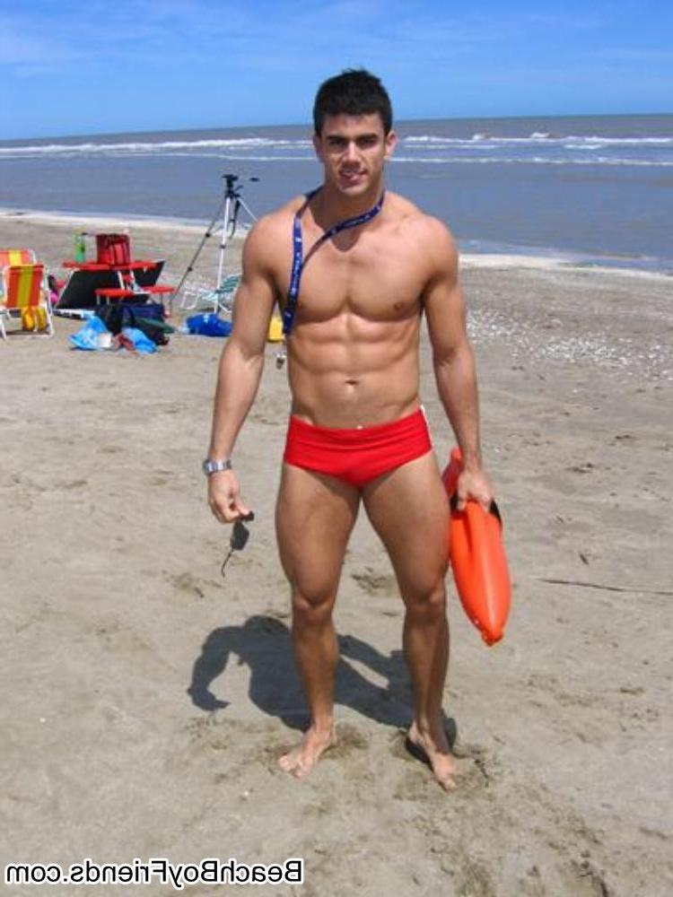 10P Hunk boys with big muscles posing topless at the beach