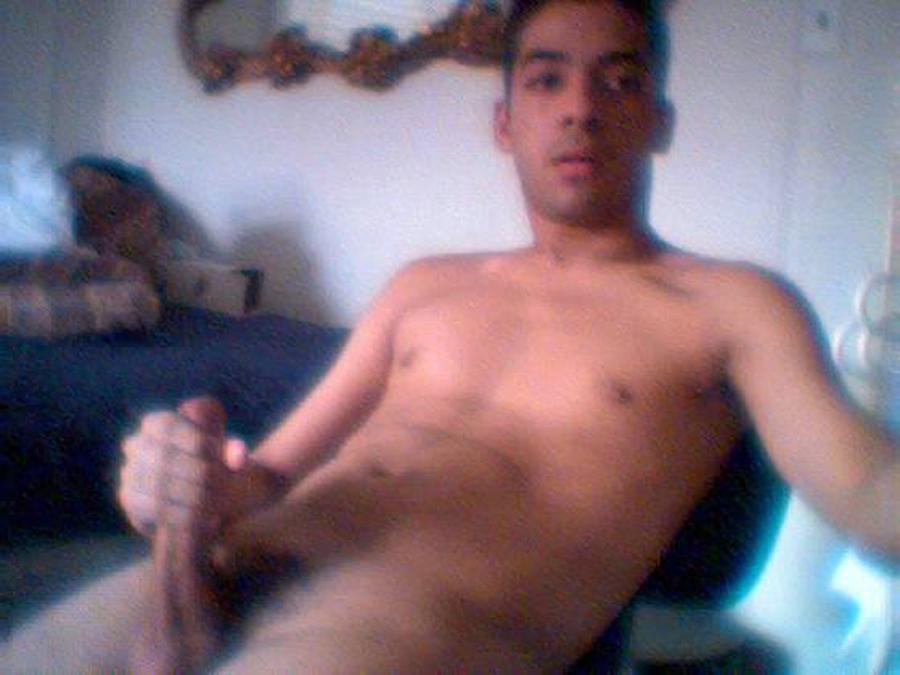 16P Screencaps of naked webcam boy flaunting cock