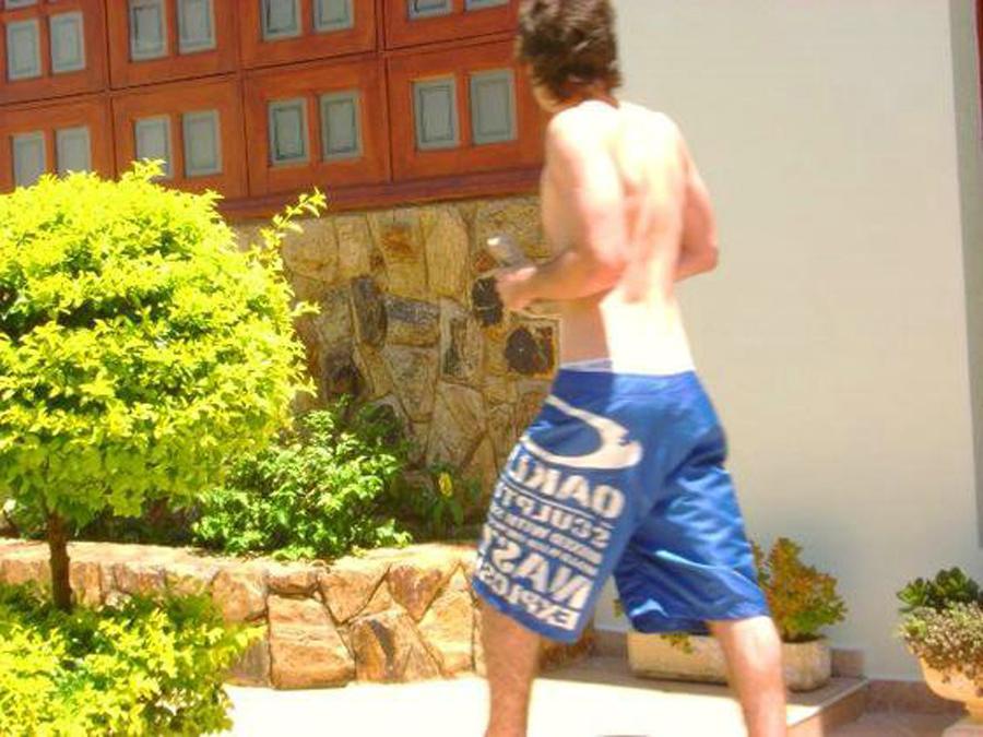 16P Pics of self-shooting pretty guy