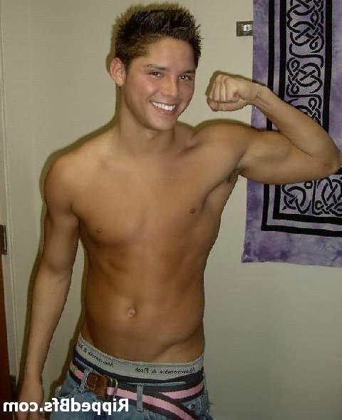 10P Dude gets topless showing off his muscles and six pack abs