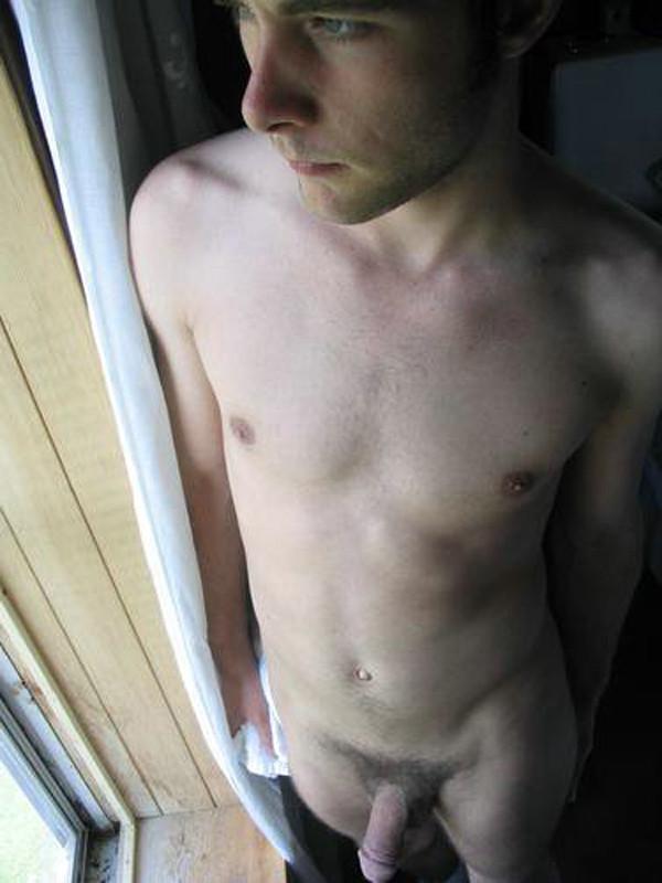 16P Various pics of skinny naked twinks