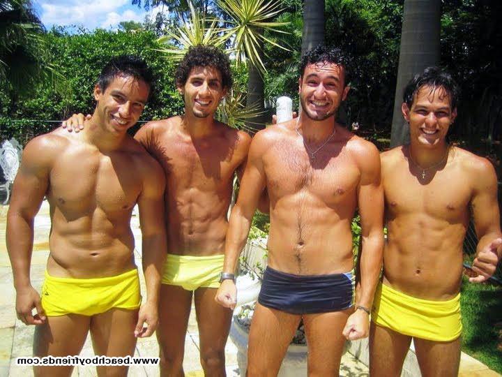 10P Sexy bodied dude is topless at the beach posing their abs