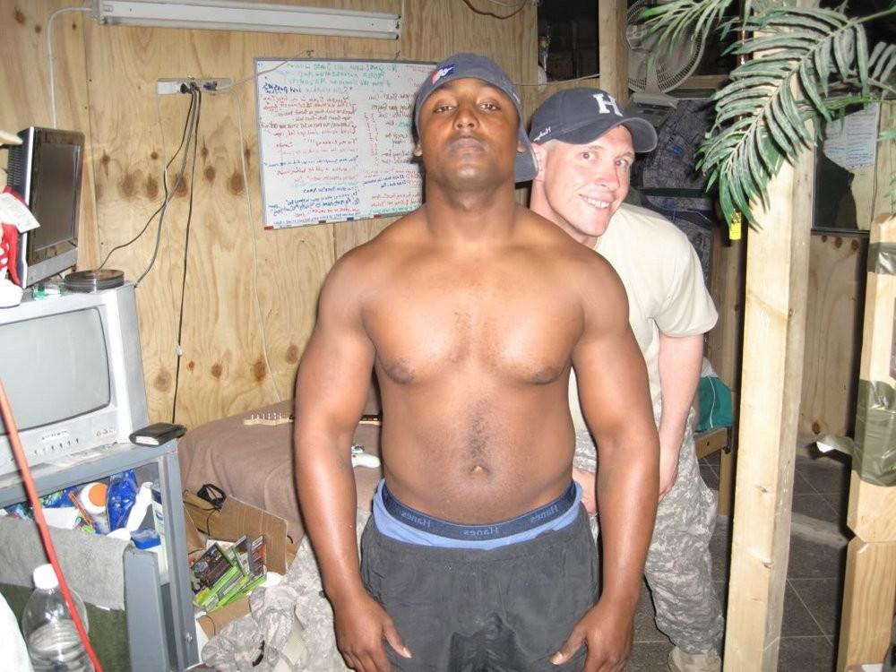 10P Black hunk lays down on the floor and quickly strokes cock