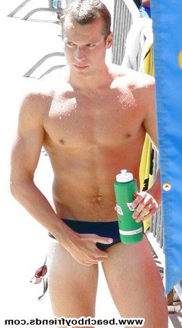 10P Hot looking guys in beach boyfriends photo session