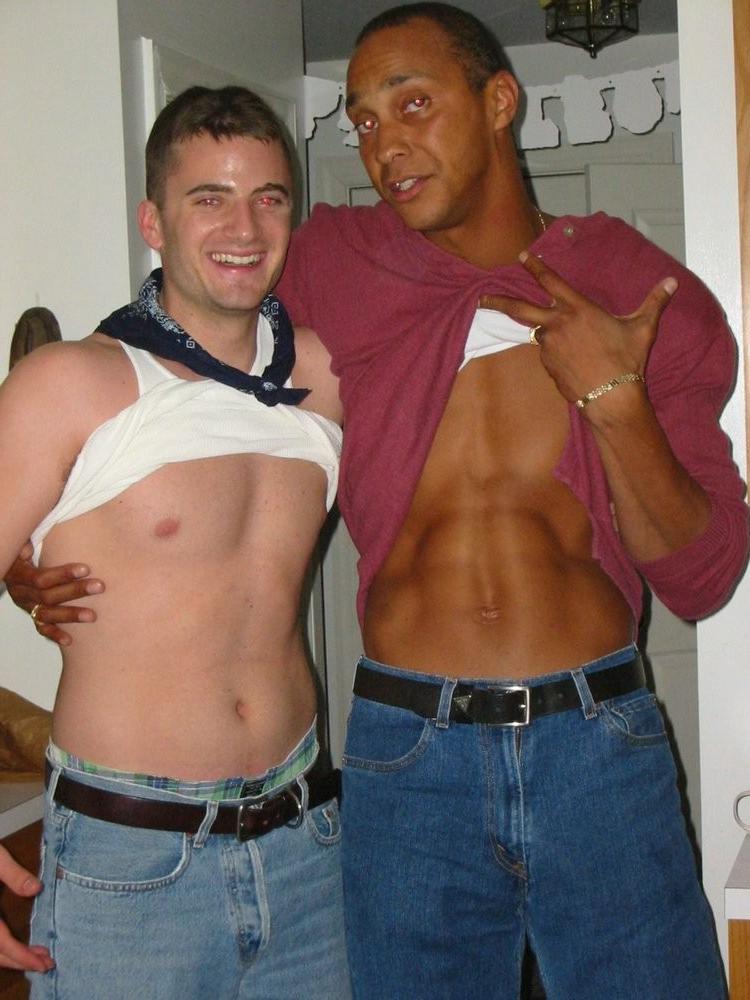 10P Group of young guys are having fun doing kinky things