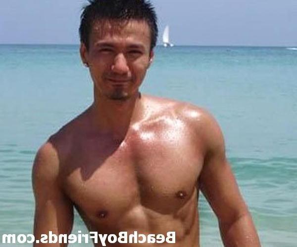 10P Young guys with hot bodies teasing well on the beach for fun