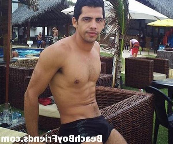 10P Young guys with hot bodies teasing well on the beach for fun