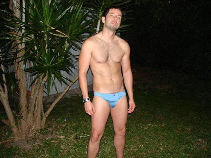 15P Amateur self-shooter shooter shows off naked body