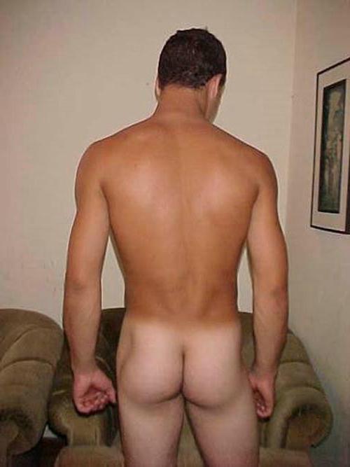 15P Amateur self-shooter shooter shows off naked body