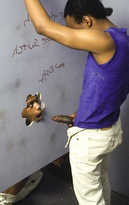 20P Black twinks enjoy glory hole sucking and fucking in a toilet
