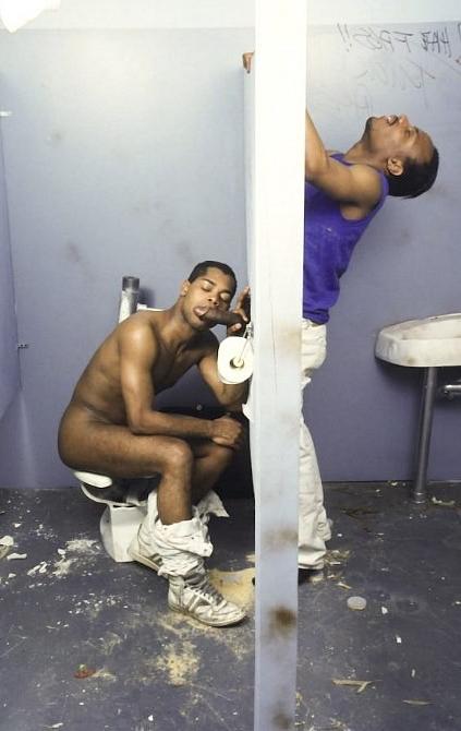 20P Black twinks enjoy glory hole sucking and fucking in a toilet