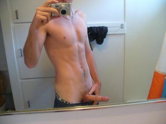 15P Pics of tnaked een amateurs self-shooting
