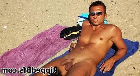 10P Good looking guys enjoy self shooting themselves naked