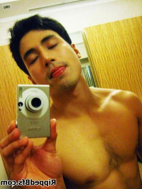 10P Hot bodies with big cocks are heating things up