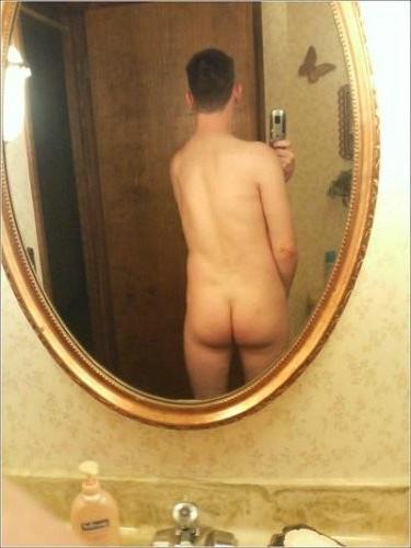15P Horny webcam dude self-shooting naked