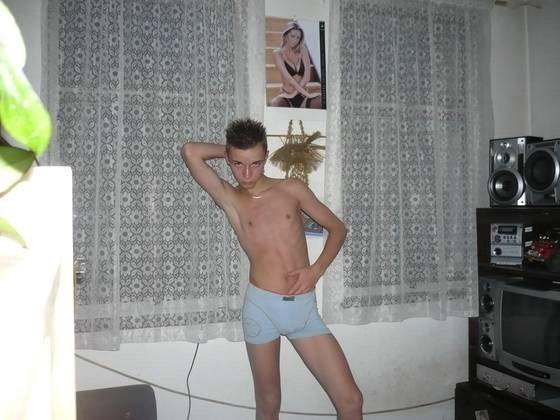 15P Teen Twink posing naked
