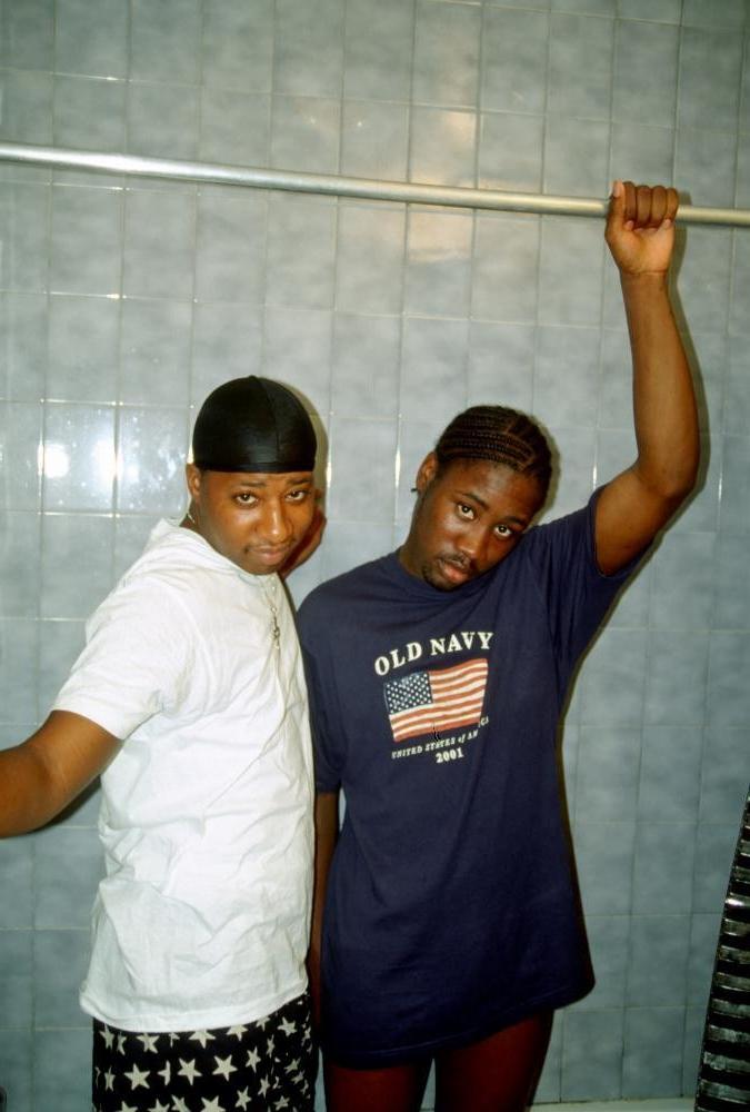 10P Very hot boy black three some action.