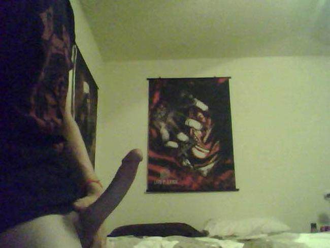 15P Amateur boyfriends strip naked
