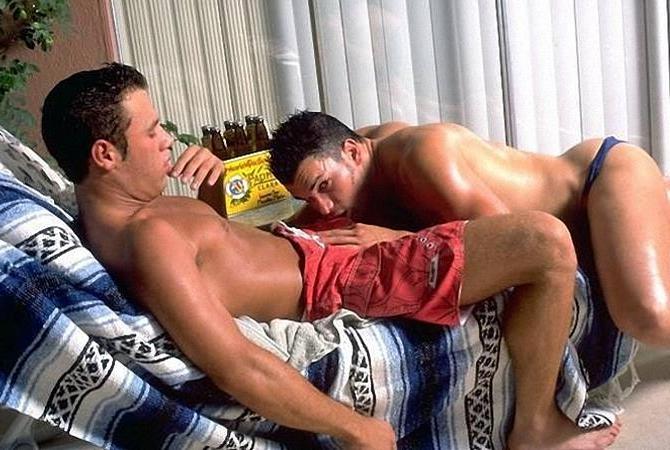 20P Smooth muscles have oral n anal fun on beach chair